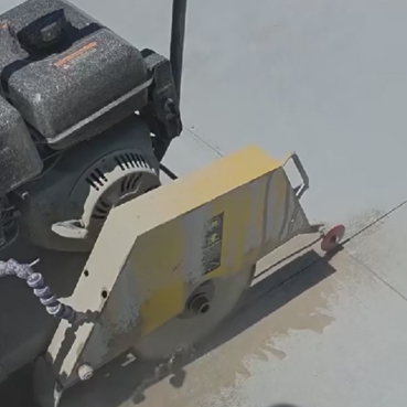 Études de cas de projets : Application des lames de scie pour l'élargissement des joints de béton de SANG à l'aéroport international de Roswell